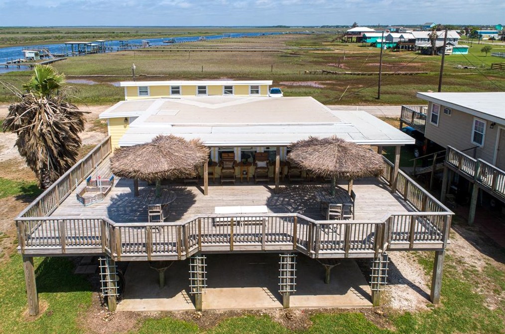 81 Caney Ct, Bay City, TX 77414-4468