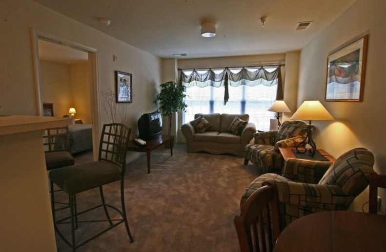 301 Dabbs House Rd, Richmond VA  23223-4820 exterior