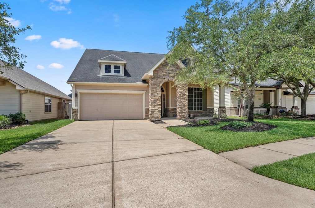 18811 Dusty Rose Ln, Tomball, TX 77377