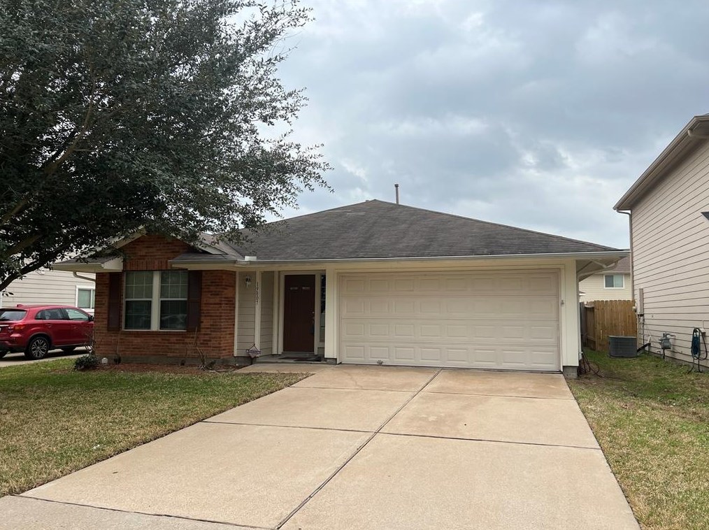 19807 Hidden Shadow Ln, Cypress, TX 77433