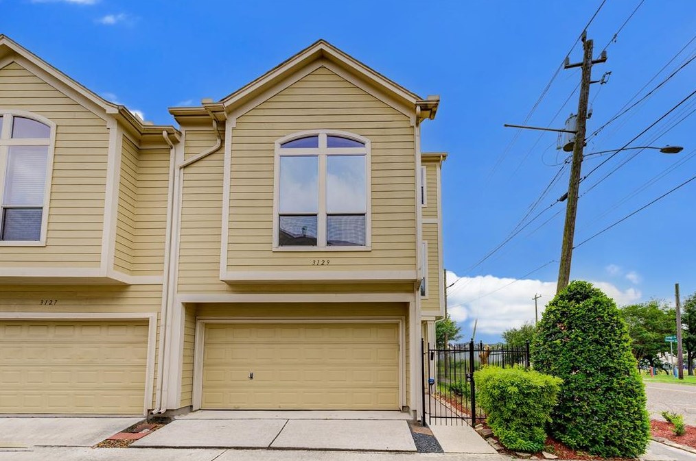 3129 Dallas St, Houston, TX 77003