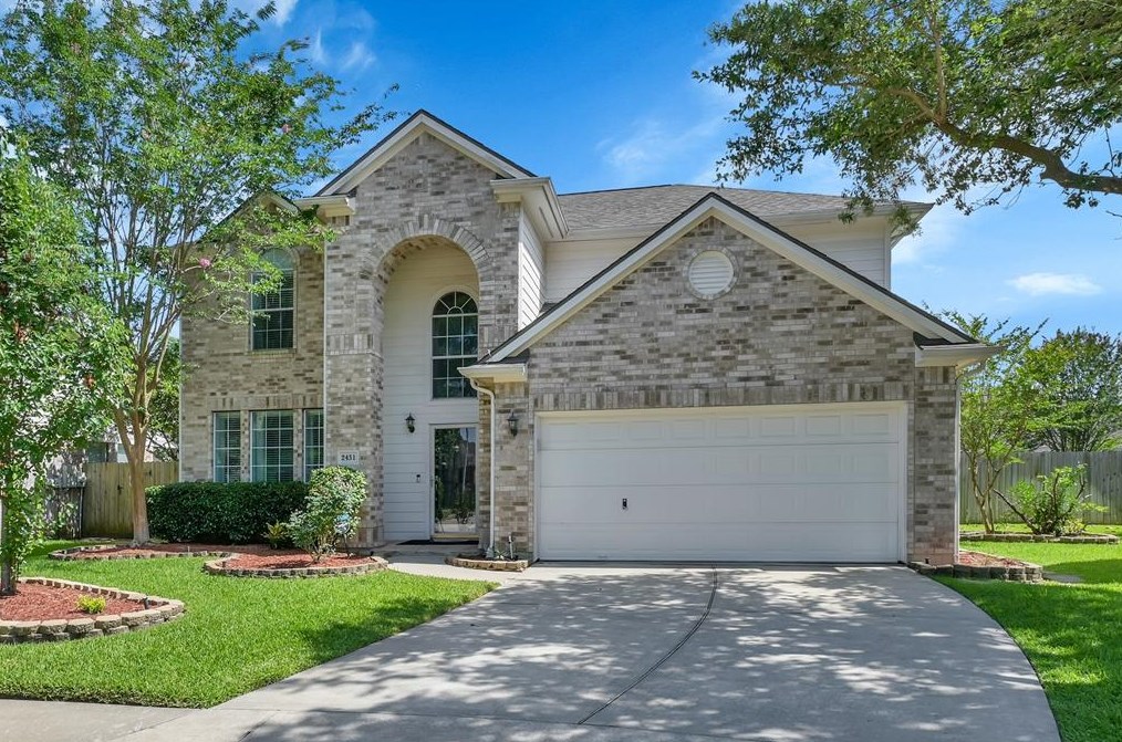 2431 Daneswood Ct, Spring, TX 77388-2710