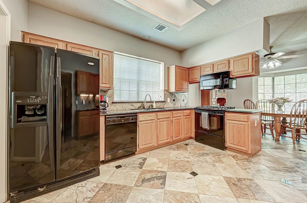 13015 Orch Holw Way, Houston TX  77065-3331 exterior