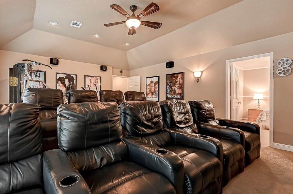 13015 Orch Holw Way, Houston TX  77065-3331 exterior