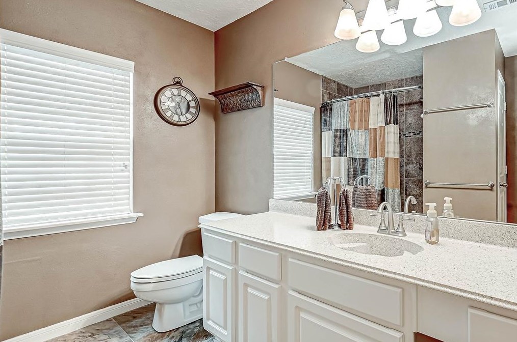 13015 Orch Holw Way, Houston TX  77065-3331 exterior