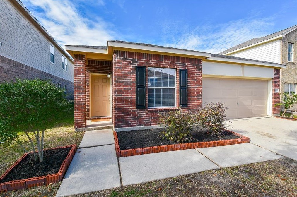 11611 Edenstone Dr, Cypress, TX 77429