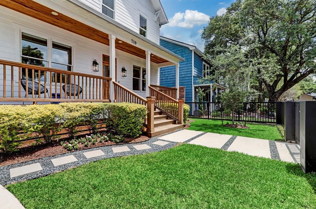 719 Wilken St, Houston, TX 77008