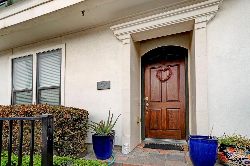 1720 Dart St, Houston, TX 77007