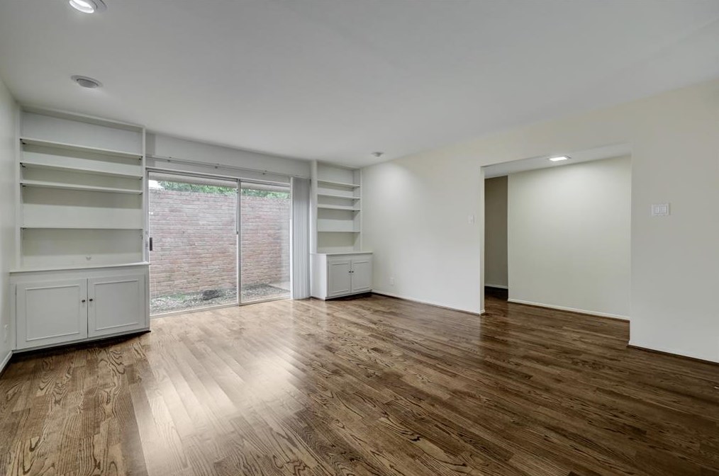 2909 Bissonnet St, Houston, TX 77005