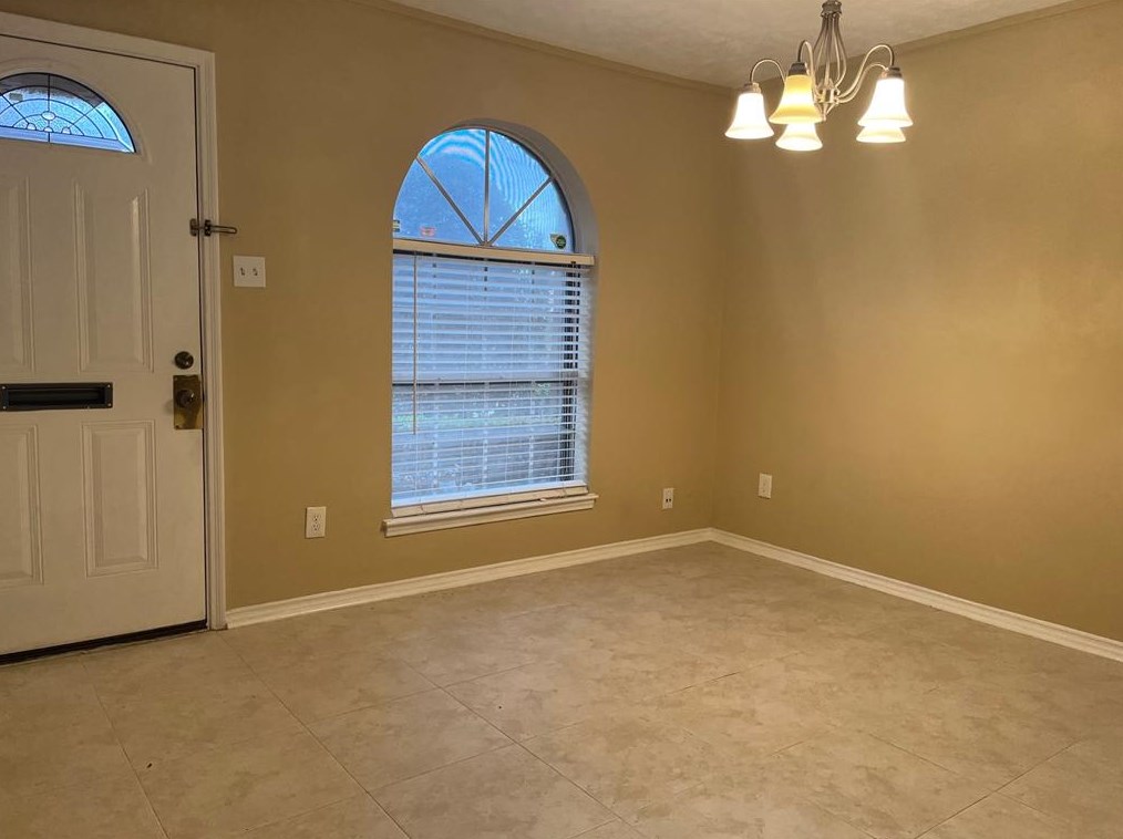 11495 Sabo Rd, Houston, TX 77089