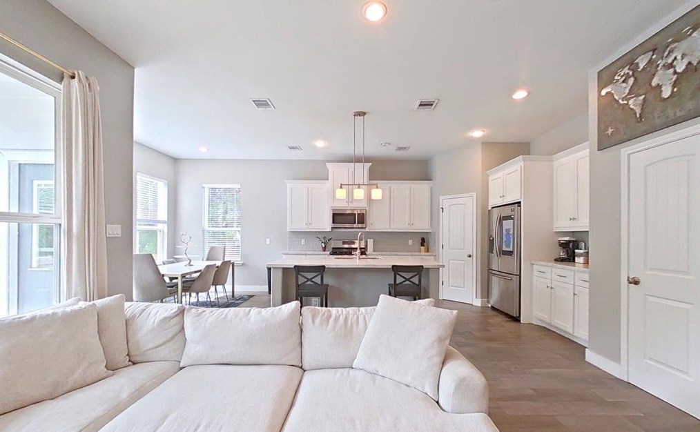 10747 Dulcimer St, Houston TX  77051-4125 exterior