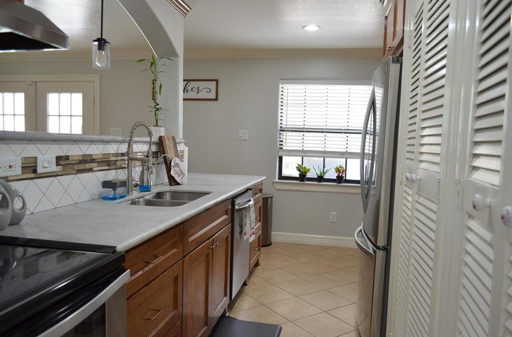 4731 High Point Ln, Houston, TX 77053