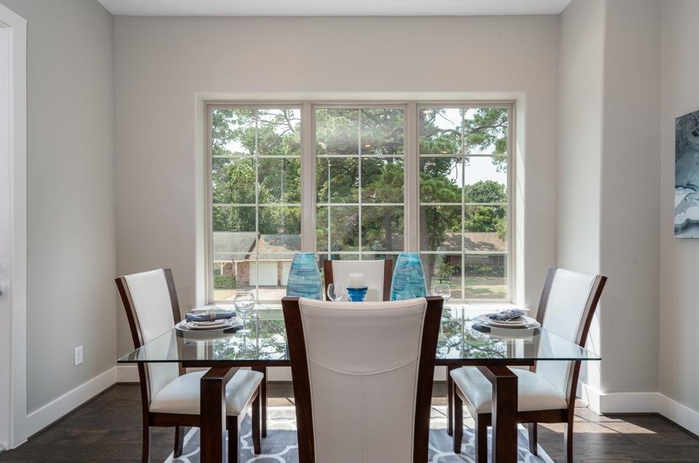 1228 Murrayhill Dr, Houston TX 77043-4240 exterior