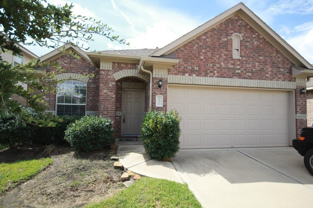 26407 Longview Creek Dr, Katy TX  77494-0386 exterior
