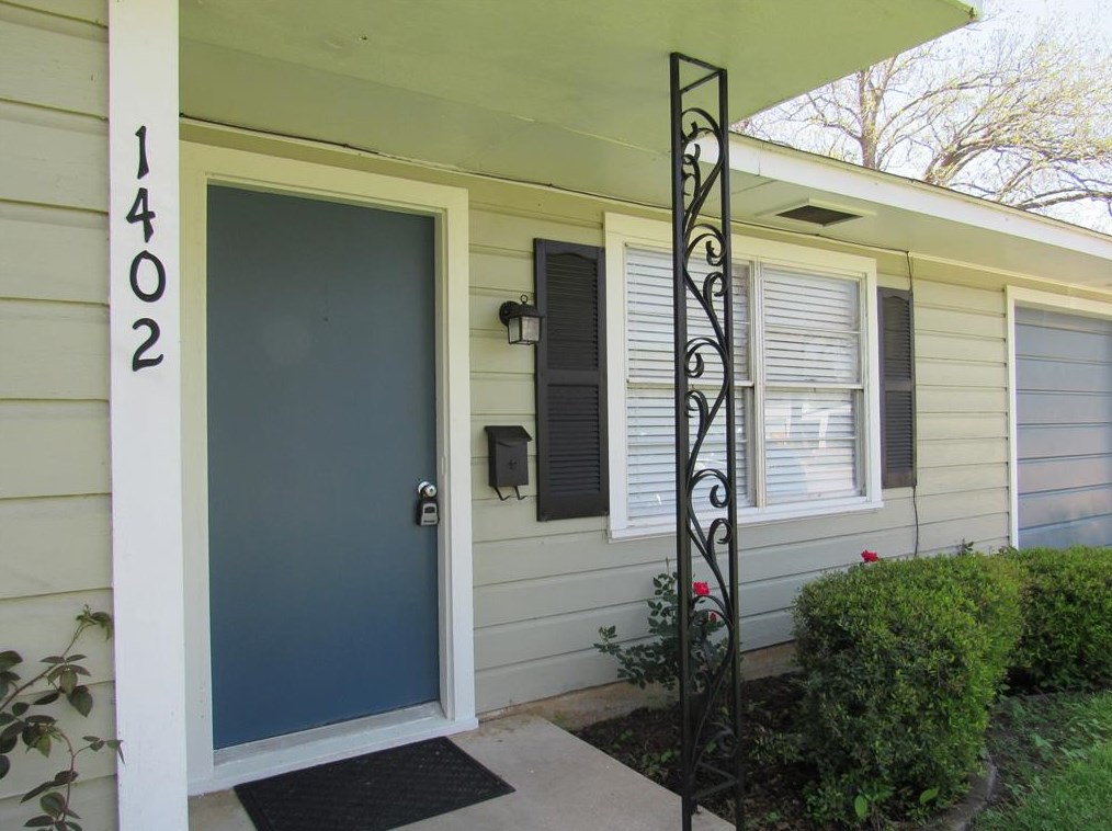 1402 S Austin, Brenham, TX 77833
