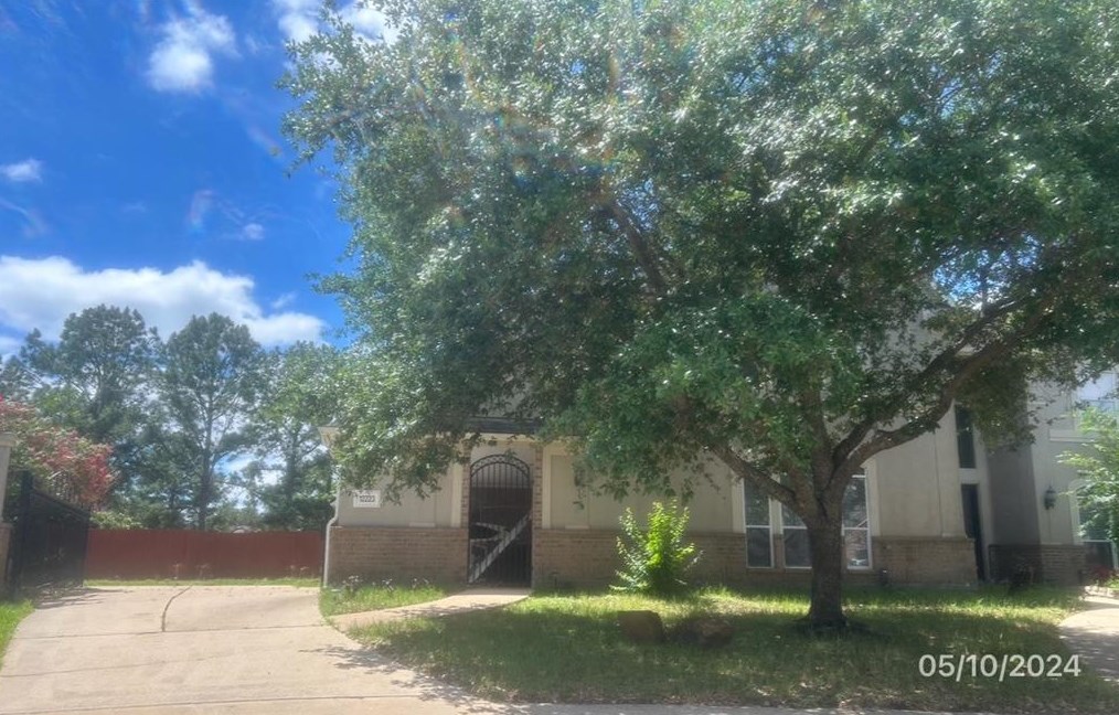 12223 Vista Bay Ln, Houston, TX 77041-6022