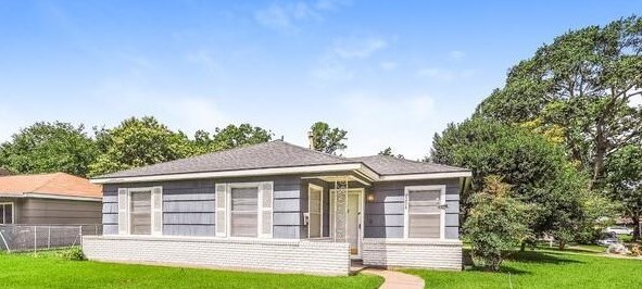 2208 Basket St, Pasadena TX  77502-3854 exterior