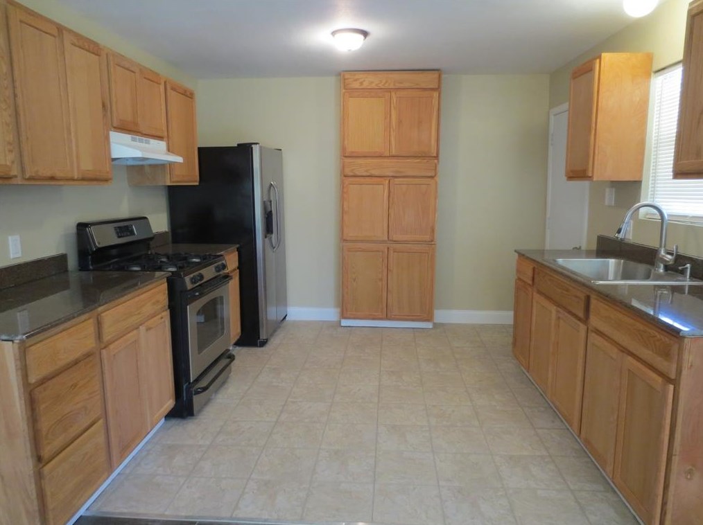 2722 Parker Rd #1, Houston, TX 77093