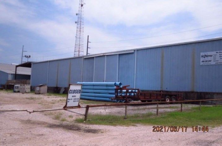 916 15th St, Huntsville, TX 77340