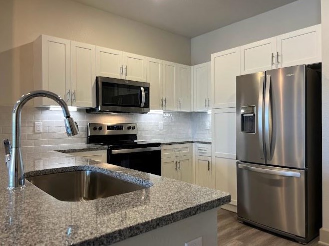 7110 Ardmore St #4111, Houston, TX 77054