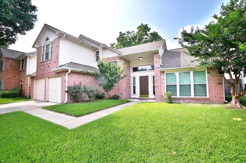 2714 Serene Pl, Sugar Land, TX 77498