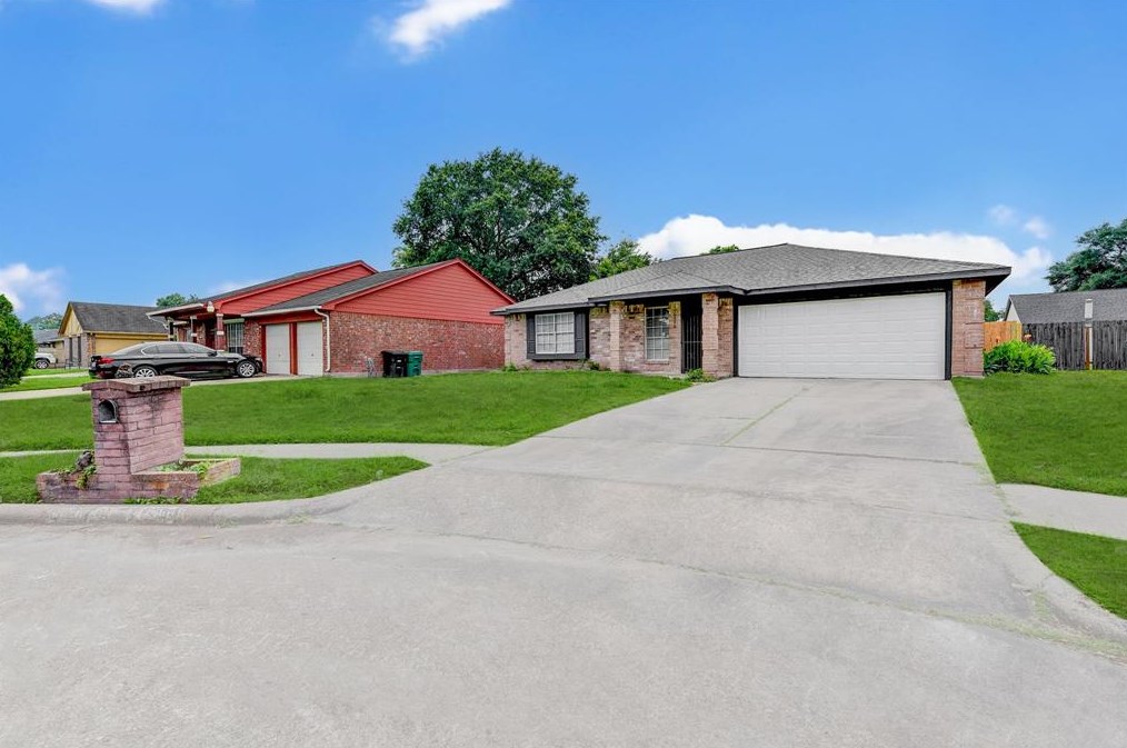 16506 Quiet Quail Dr, Missouri City, TX 77489