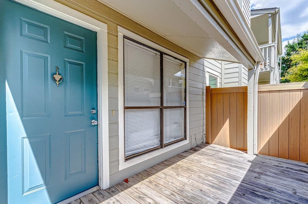 2379 Briarwest Blvd Apt 139, Houston, TX 77077