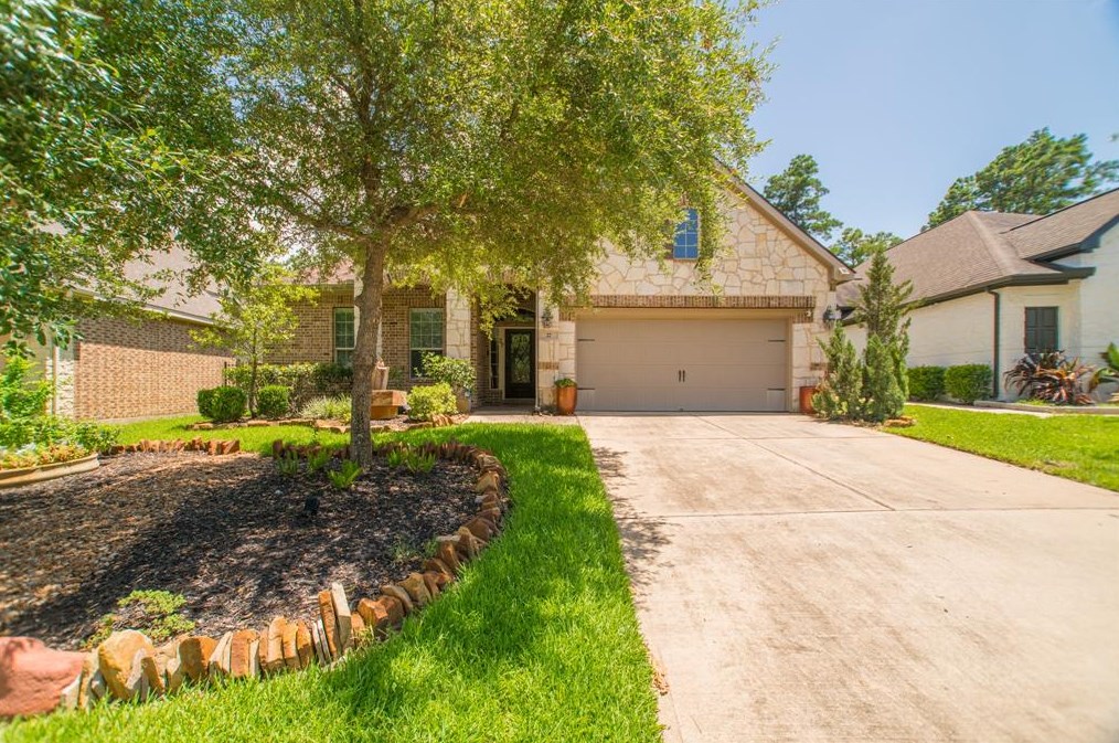 27 Brakendale Pl, Spring TX  77389-2025 exterior