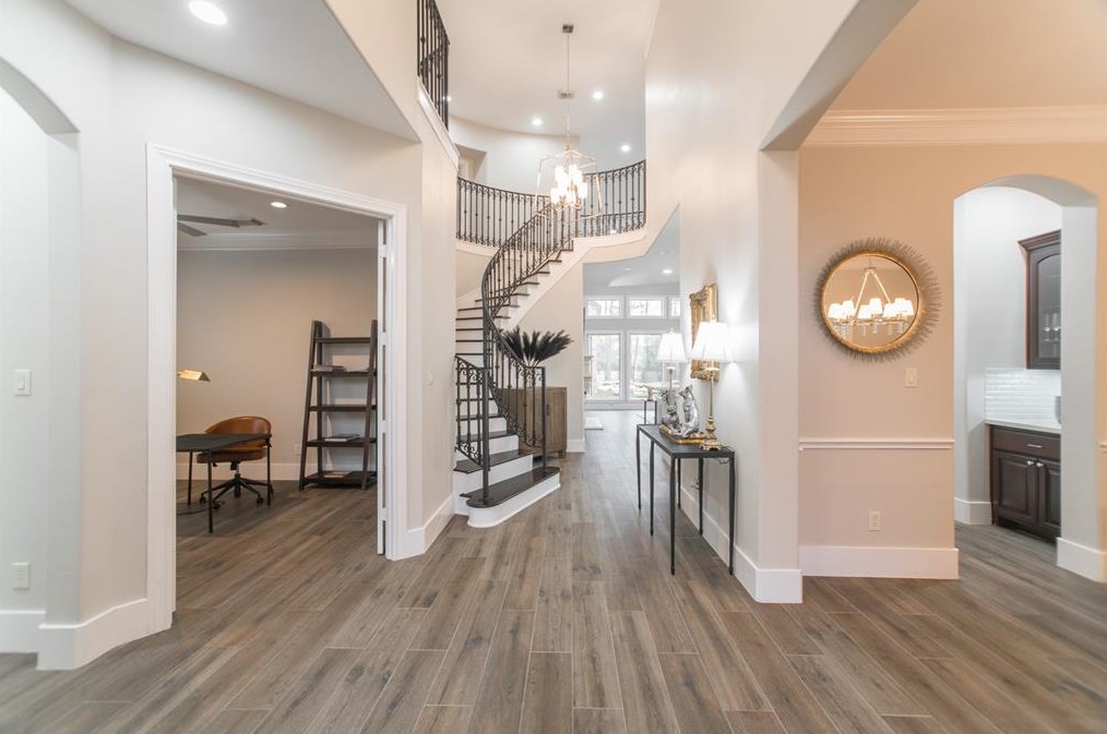 110 Veilwood Cir, Spring TX  77382-4503 exterior
