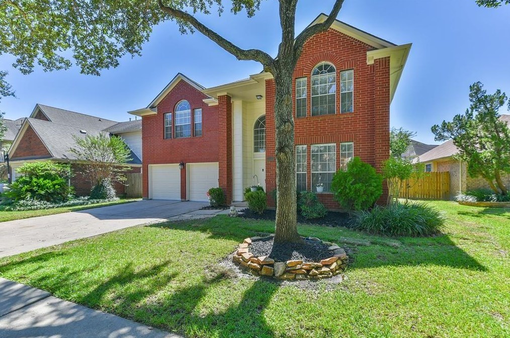 11323 Yorkshire Oaks Dr, Houston, TX 77065