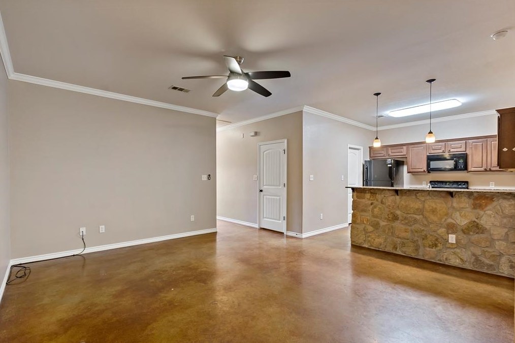 3320 General Pkwy, College Station, TX 77845