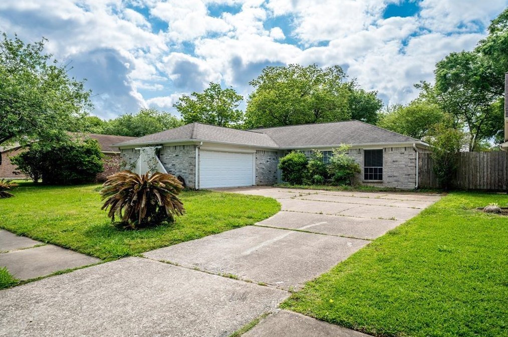 22603 Deville Dr, Katy, TX 77450