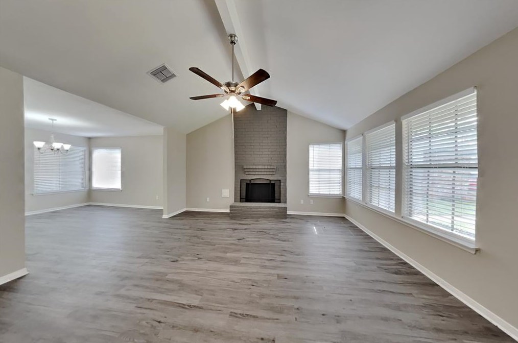 11906 Hedgegate Dr, Houston, TX 77065