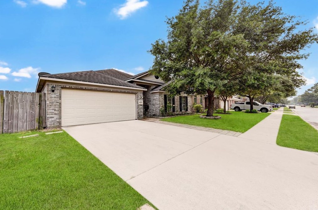 16635 Roseglade Dr, Cypress, TX 77429