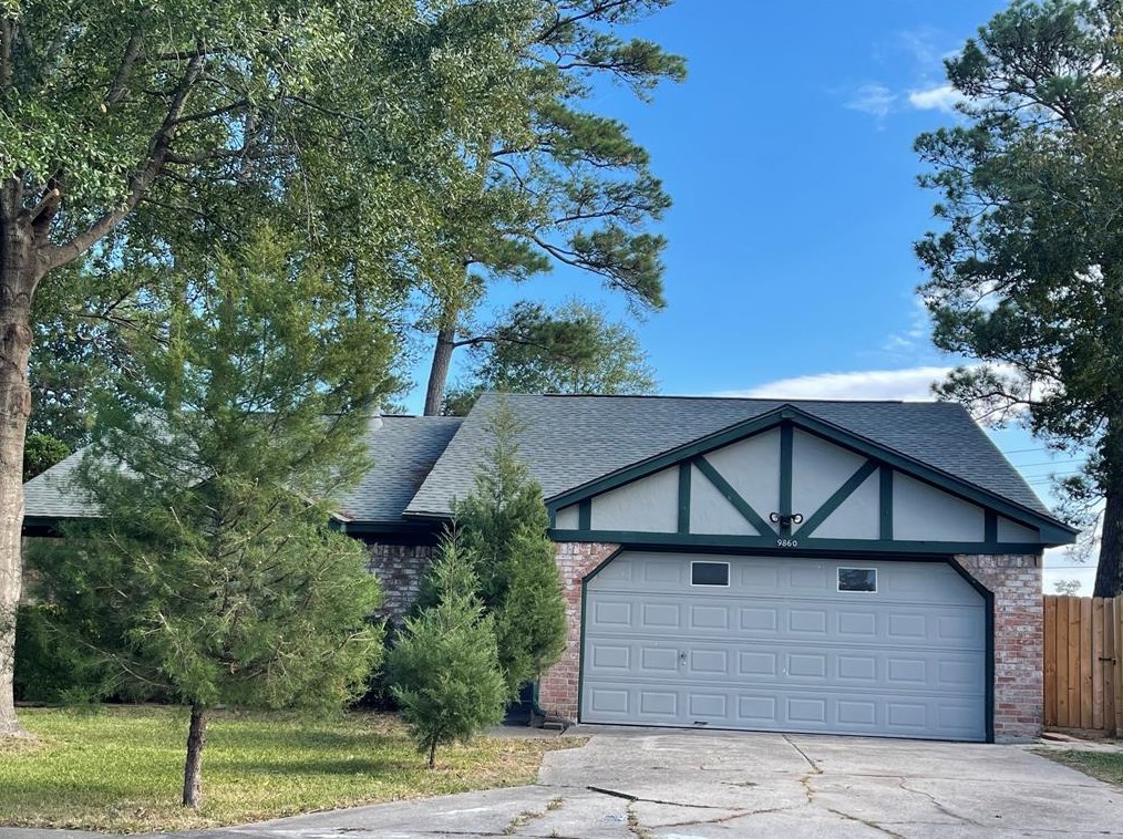 9860 Oriole, Conroe, TX 77385