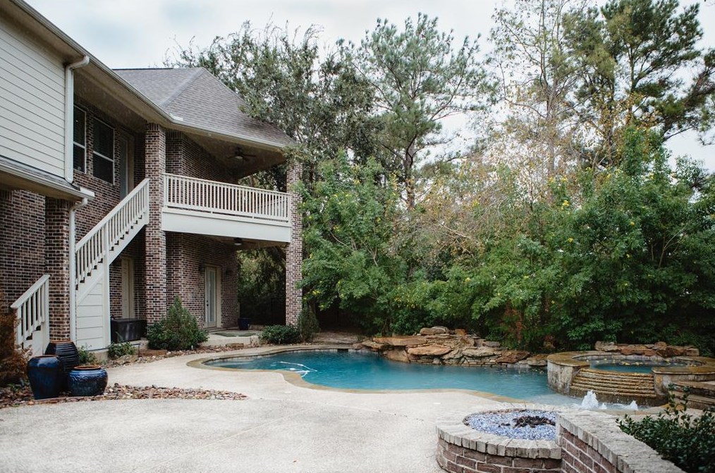 8131 Cranbrook Holw Ln, Houston TX  77095-4948 exterior