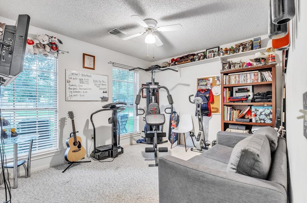 3908 Greenwood Dr, Pearland TX  77584-9259 exterior