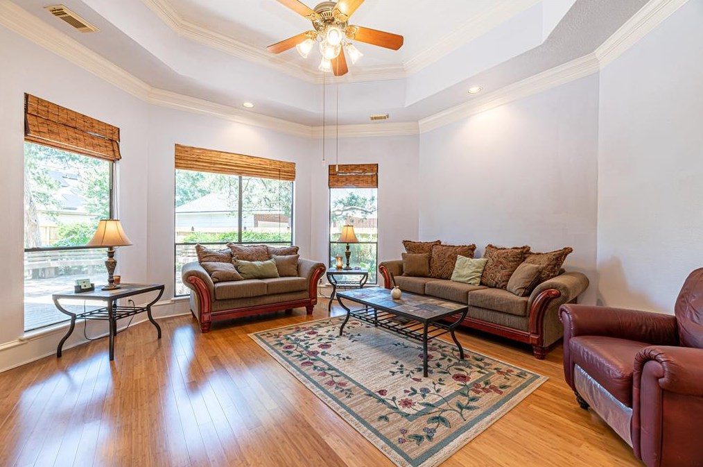 17118 Bur Oak Ct, Spring, TX 77379-8842