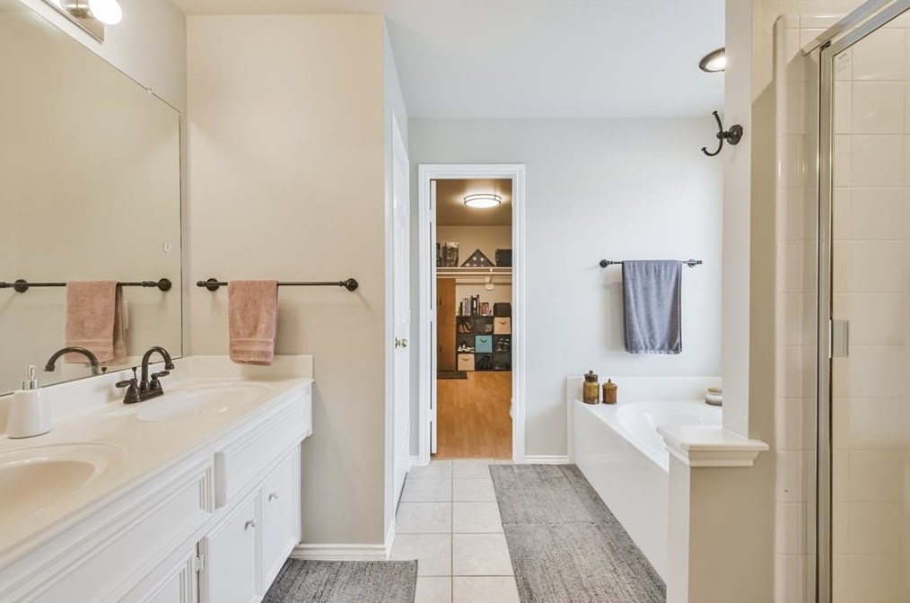 7143 Hot Crk Trce, Humble TX 77346-3097 exterior