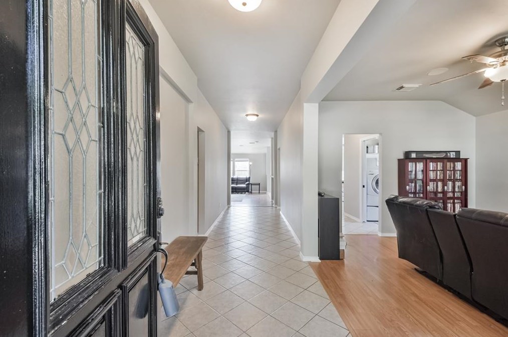 7143 Hot Creek Trce, Humble TX  77346-3098 exterior