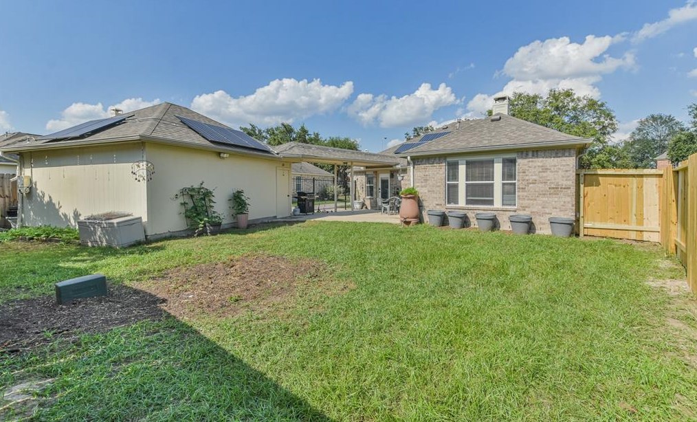 7143 Hot Crk Trce, Humble TX 77346-3097 exterior