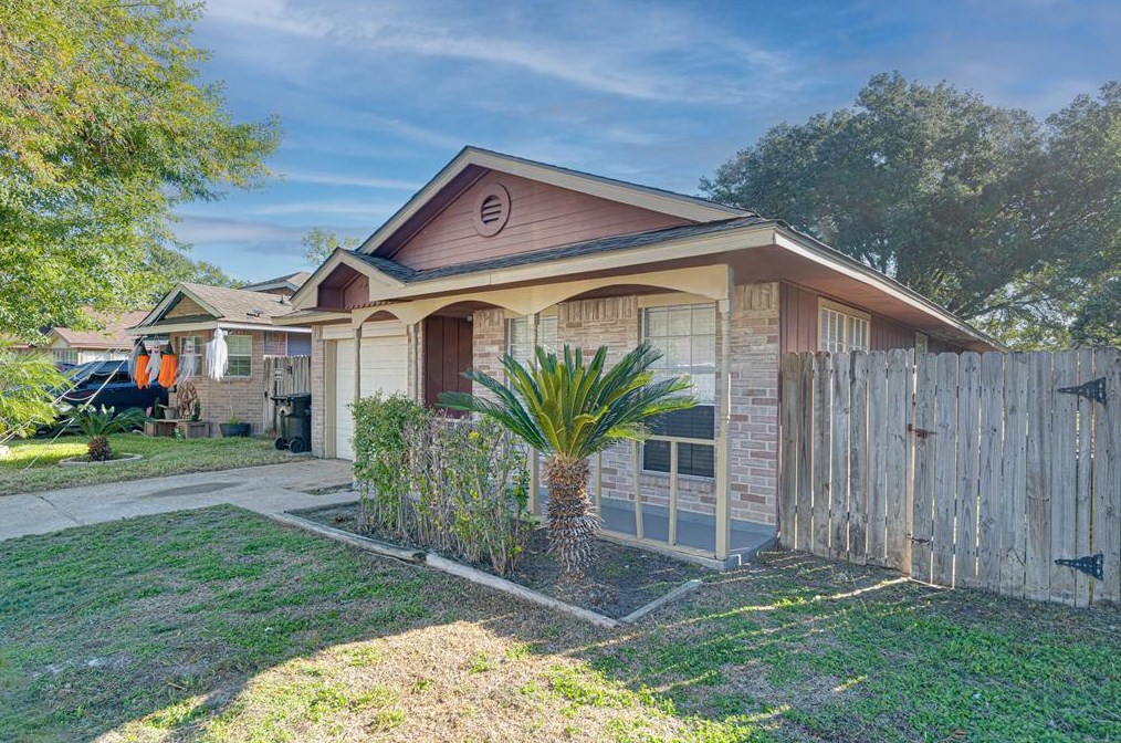 1718 Brickarbor Dr, Katy, TX 77449