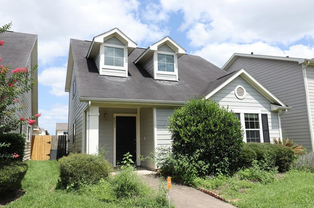6331 Hall Pond Ct, Katy, TX 77449-2053
