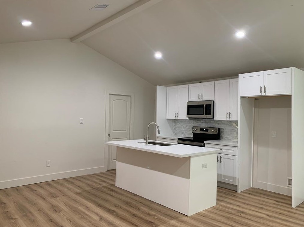 7931 Sherman St, Houston, TX 77012