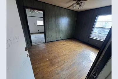 2205 Lucas Avenue, Wichita Falls, TX 76301 - Photo 8