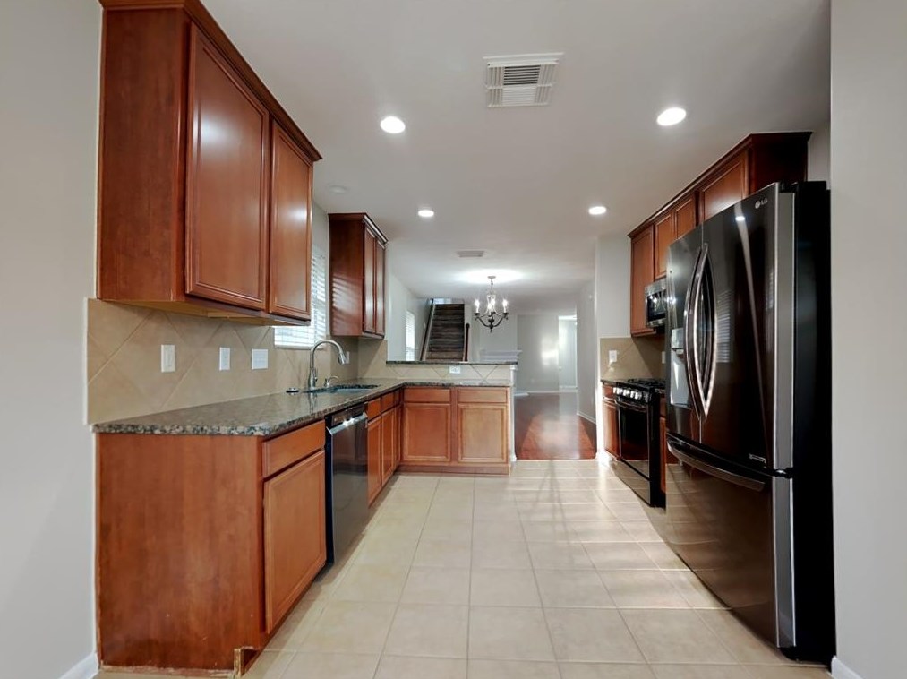 10807 Tobar Falls Cir, Houston, TX 77064