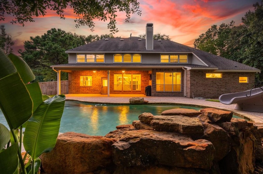 13245 Canyon Crest Ln, Conroe, TX 77302