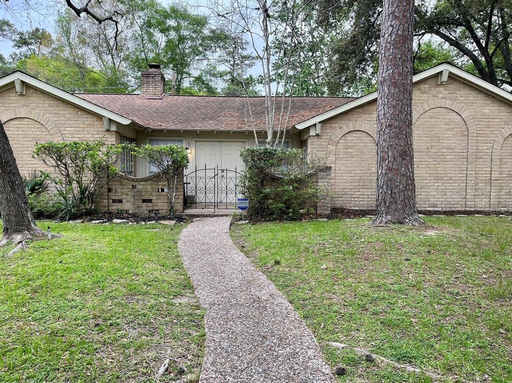 11726 Laneview Dr, Houston TX  77070-2512 exterior