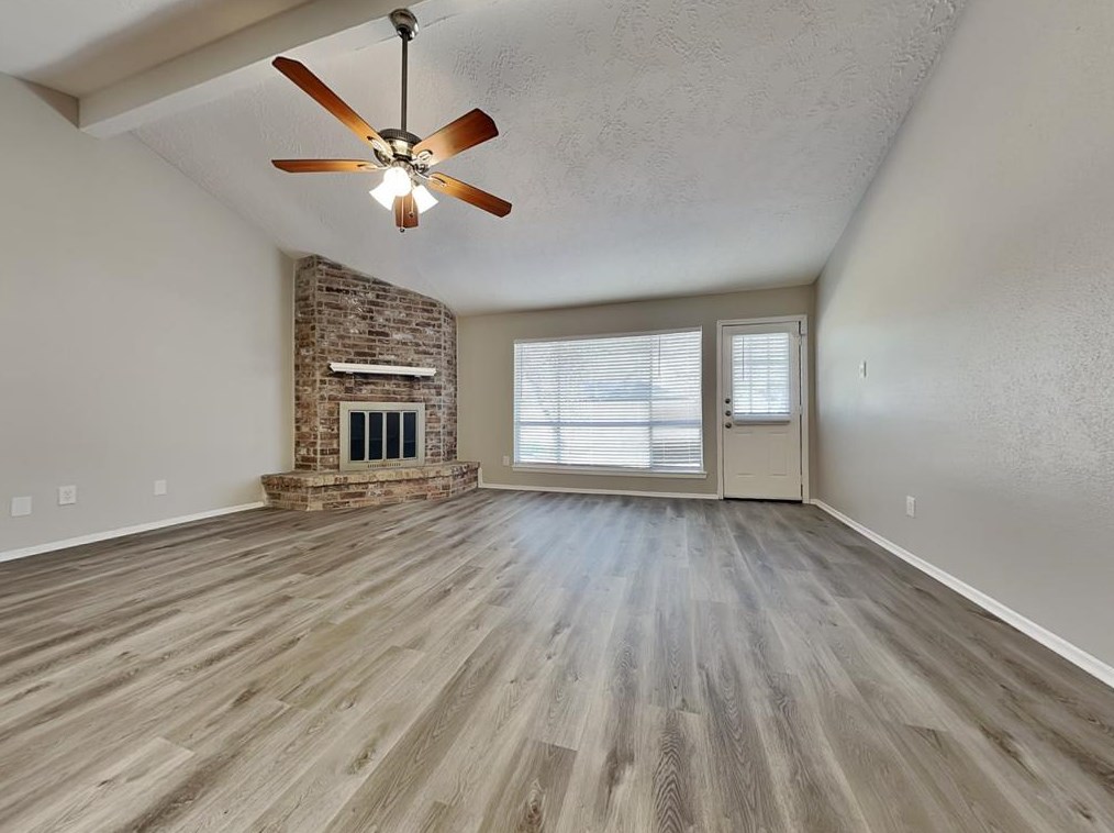 23510 Harpergate Dr, Spring, TX 77373