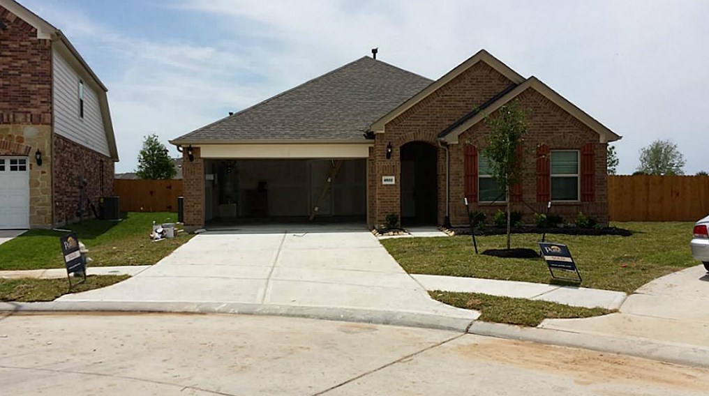 4502 Ferndale Meadows Dr, Katy TX  77494-5334 exterior